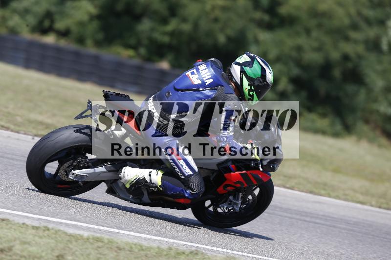 Archiv-2025/49 26.08.2025 Cornu Master School ADR/gruen-vert/54